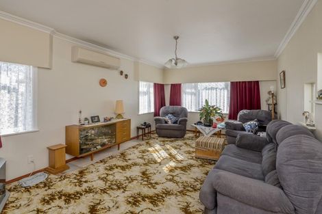 Photo of property in 9 Worcester Street, Levin, 5510