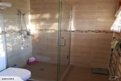 Photo of property in 131a Bucklands Beach Road, Bucklands Beach, Auckland, 2012