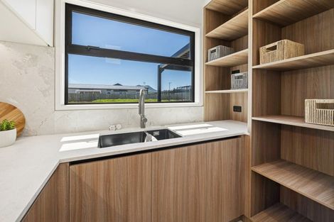 Photo of property in 44 Makomako Crescent, Wharewaka, 3330