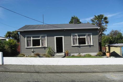 Photo of property in 15 Regent Street, West End, Timaru, 7910