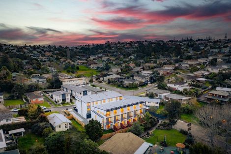 Photo of property in 7b Agincourt Street, Glenfield, Auckland, 0629