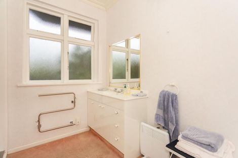 Photo of property in 38 Mersey Street, South Hill, Oamaru, 9400