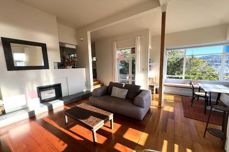 Photo of property in 11 Mcintyre Avenue, Mount Victoria, Wellington, 6011