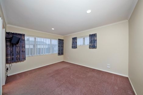 Photo of property in 140 Waihi Road, Hawera, 4610