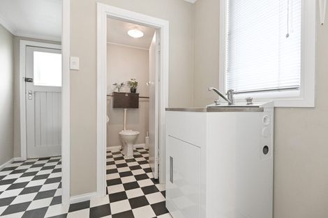 Photo of property in 108 Duchess Crescent, Mayfair, Hastings, 4122