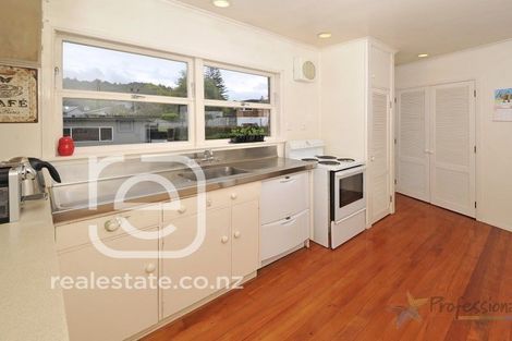 Photo of property in 7 Iorangi Place, Hillpark, Auckland, 2102