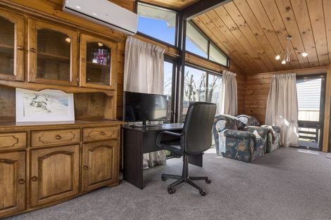 Photo of property in 393 Ngatai Road, Bellevue, Tauranga, 3110