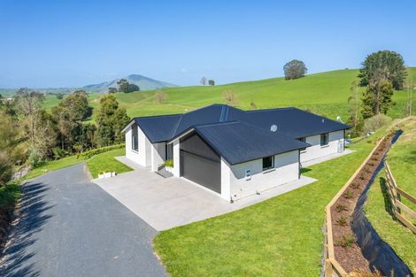 Photo of property in 183 Te Tahi Road, Puketotara, Te Awamutu, 3876