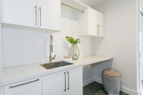 Photo of property in 26 Meissner Road, Havelock North, 4130