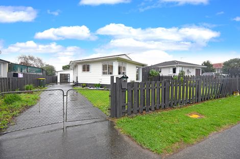 Photo of property in 30 Sharland Avenue, Manurewa, Auckland, 2102