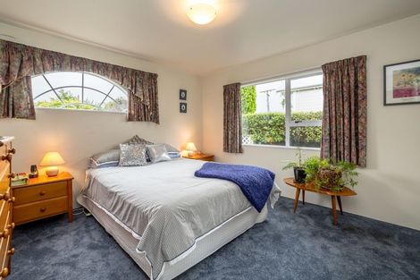 Photo of property in 15 Wood Street, Greytown, 5712