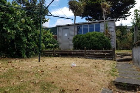 Photo of property in 122 Cornfoot Street, Castlecliff, Whanganui, 4501