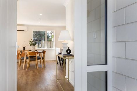 Photo of property in 10 Magnolia Drive, Springlands, Blenheim, 7201