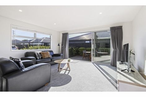 Photo of property in 21 Salisbury Avenue, Rangiora, 7400