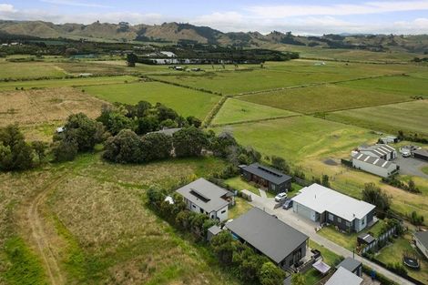 Photo of property in 16c Hanlen Avenue, Waihi Beach, 3611