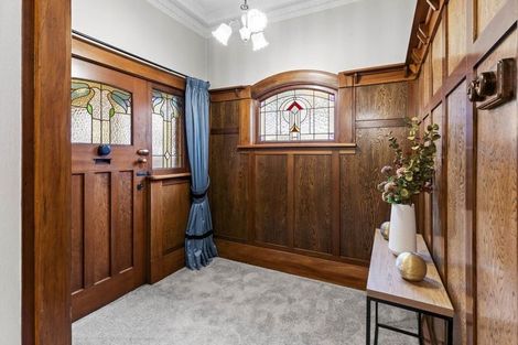 Photo of property in 241 Bay View Road, Saint Clair, Dunedin, 9012