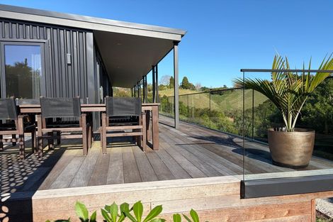 Photo of property in 17 Nga Parae Road, Oropi, Tauranga, 3173