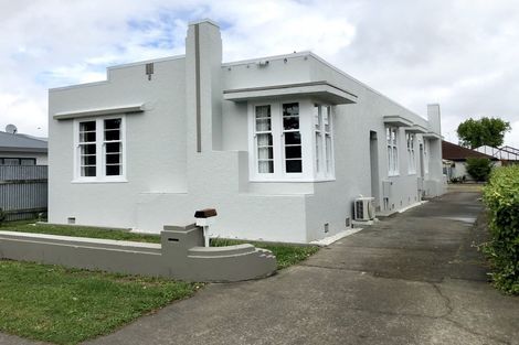 Photo of property in 507 Queen Street East, Hastings, 4122