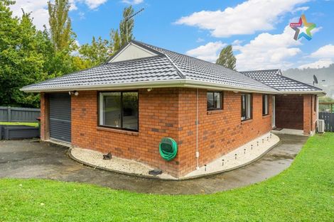 Photo of property in 1/1 Montgomery Street, Stokes Valley, Lower Hutt, 5019