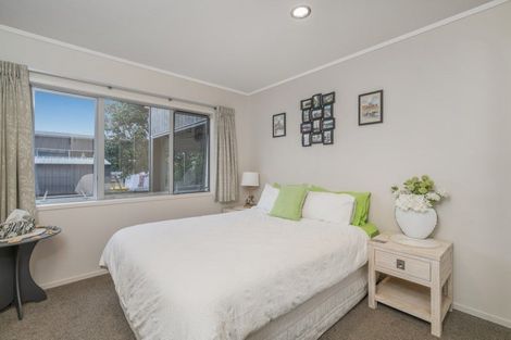 Photo of property in 10 Rena Place, Whitianga, 3510