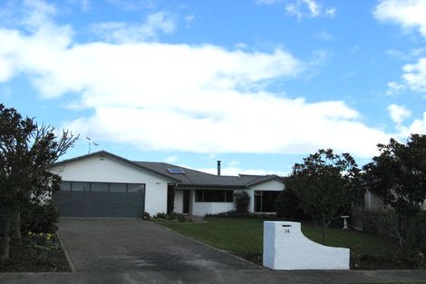 Photo of property in 14 Wright Grove, Levin, 5510