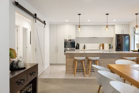 Photo of property in 5 Hanlow Place, Pyes Pa, Tauranga, 3112