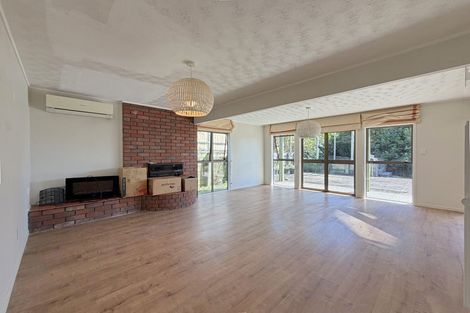 Photo of property in 7 Janome Place, Bucklands Beach, Auckland, 2014