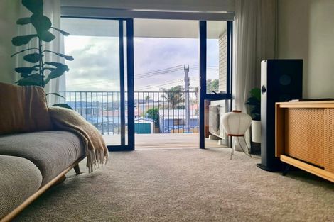 Photo of property in 13/18 Titoki Street, Te Atatu Peninsula, Auckland, 0610