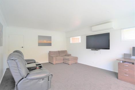 Photo of property in 33 Crawford Crescent, Te Kamo, Whangarei, 0112