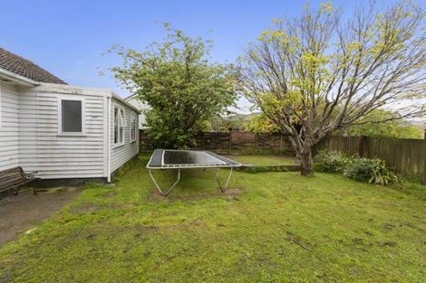 Photo of property in 22 Weka Grove, Elderslea, Upper Hutt, 5018