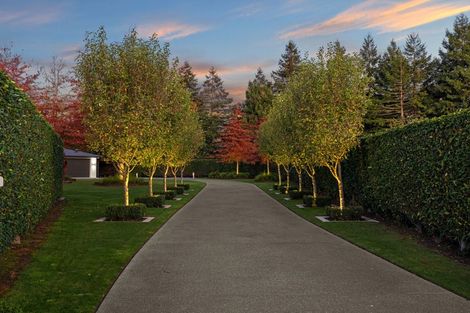 Photo of property in 37 Oakgrove Drive, Rangiora, 7400