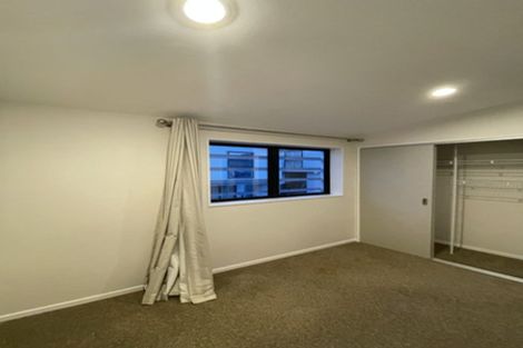 Photo of property in 2/10 Silver Moon Road, Albany Heights, Auckland, 0632