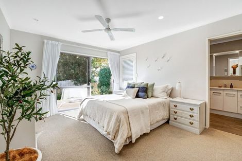 Photo of property in 15 Palm Cove, Arkles Bay, Whangaparaoa, 0932
