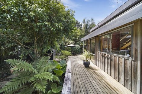 Photo of property in 17a Alexander Street, Cockle Bay, Auckland, 2014