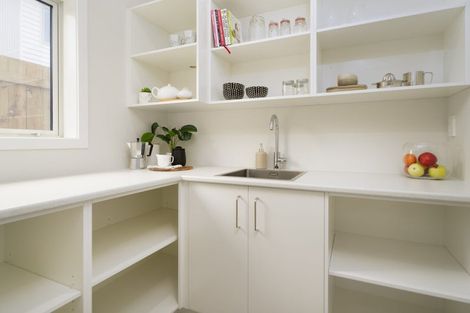 Photo of property in 1 Pine Hill Rise, Glenside, Wellington, 6037