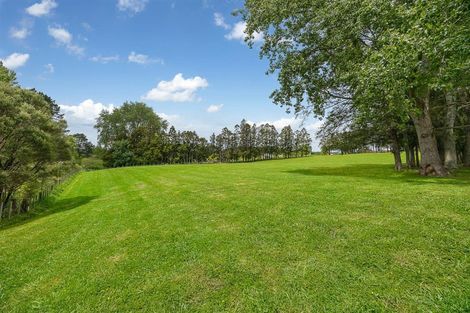 Photo of property in 713 Ararimu Valley Road, Helensville, 0882