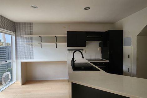 Photo of property in 12/33 School Road, Morningside, Auckland, 1021