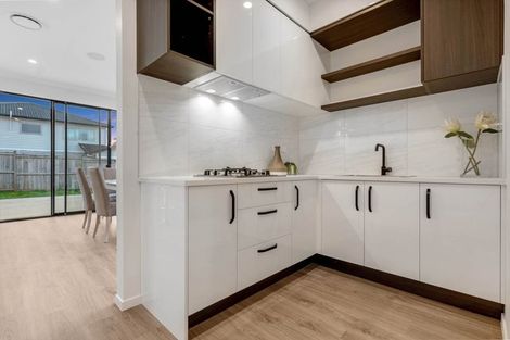 Photo of property in 14 Urney Drive, Flat Bush, Auckland, 2019