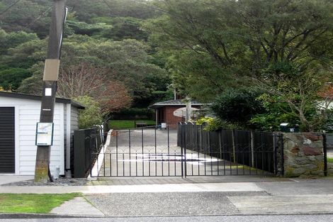 Photo of property in 3 Horoeka Street, Stokes Valley, Lower Hutt, 5019