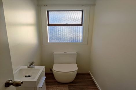 Photo of property in 38 Tiraumea Drive, Pakuranga, Auckland, 2010