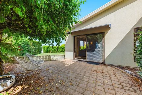 Photo of property in 1/16 Isobel Street, Acacia Bay, Taupo, 3330