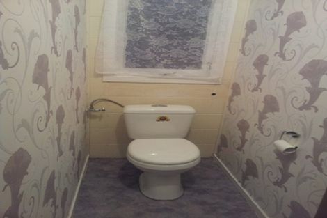 Photo of property in 1/66 Flanshaw Road, Te Atatu South, Auckland, 0610