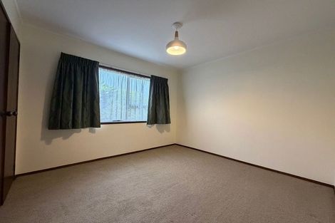 Photo of property in 5 Marina View Drive, West Harbour, Auckland, 0618