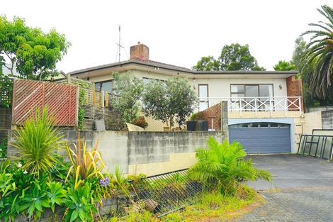 Photo of property in 15 Gracechurch Drive, Flat Bush, Auckland, 2016