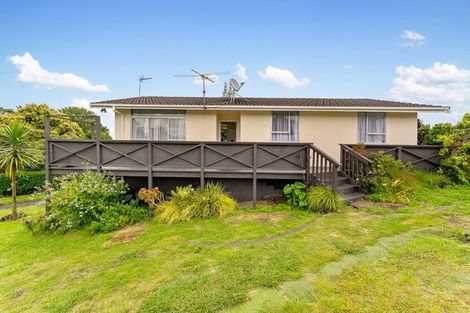 Photo of property in 4 Chibnall Place, Conifer Grove, Takanini, 2112