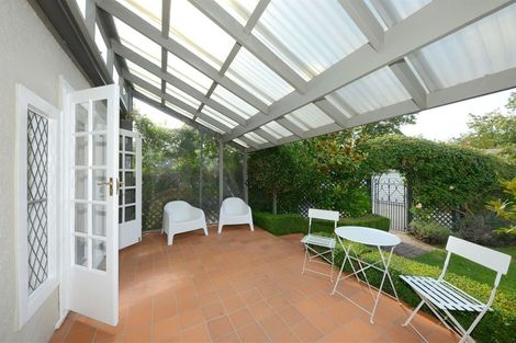 Photo of property in 14 Weston Road, St Albans, Christchurch, 8052
