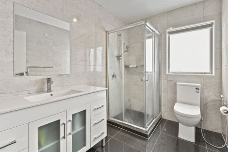 Photo of property in 45b Russell Road, Manurewa, Auckland, 2102