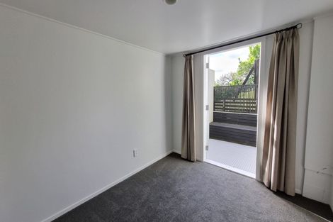 Photo of property in 17b Warwick Street, Morningside, Auckland, 1022