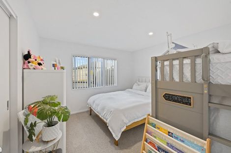 Photo of property in 27 Tuuhura Road, Pukekohe, 2120