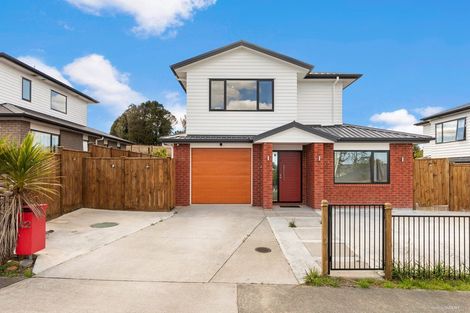 Photo of property in 42 Accolage Boulevard, Kumeu, 0810